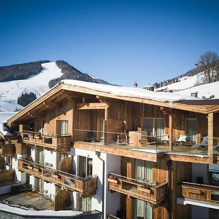 Astrid - Inklusive Kostenfreier Jokercard 4* Saalbach-Hinterglemm